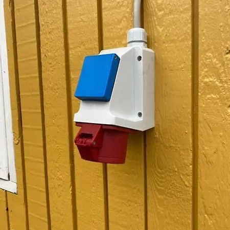Feriehus Hyggeligt Sommerhus I Naturskonne Omgivelser *
